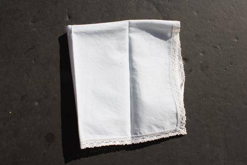 BEAUTIFUL HANKY - PLEASE HAVE A LOOK