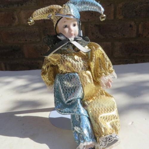 PORCELAIN CLOWN ON STAND - SOFT BODY - 220 MM