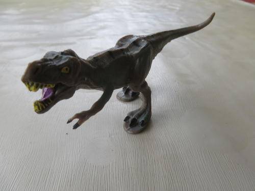 HARD PLASTIC DINOSAUR - AS PER SCAN - WILL COMBINE POSTAGE