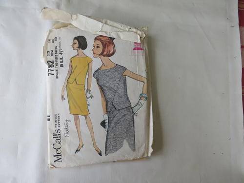MCCALL'S - PATTERN NO.7782  - SIZE14  - BUST 34  - FACTORY FOLDED - AS PER SCAN