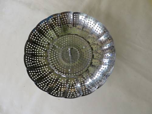 STAINLESS STEEL VEGGIE STEAMER - AS PER SCAN