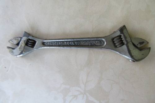 OLD DOUBLE SHIFTER - 4 - 6 INCH - CRESCENT TOOLS U.S.A. - AS PER SCAN