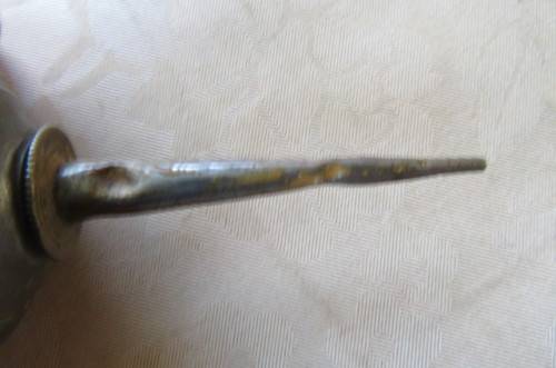 OLD OIL CAN - 45 MM DIAM. - 90 MM HIGH - AS A COLLECTORS ITEM ONLY - AS PER SCAN