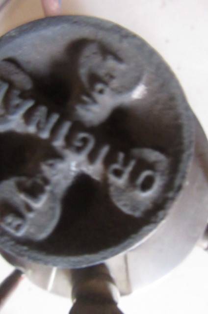 CLEARANCE SALE - VINTAGE - SPECIAL ORIGINAL NO. 8 PARAFFIN STOVE - AS A COLLECTORS ITEM ONLY