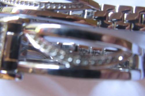 STAINLESSINLESS STEEL BRACELET WITH LATA WATCH - SAME DESIGN - AS PER SCAN