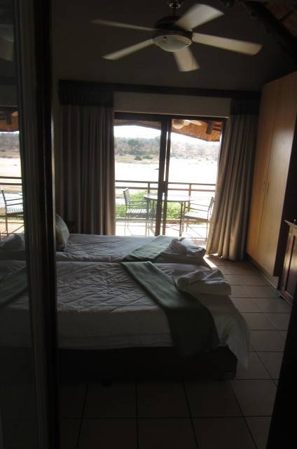 BARGAIN!!!!!-NGWENYA LODGE TIMESHAREFROM20.9.-27.9... STUDIO NO 57- 2 SLEEPER - RIVERVIEW TO RENT