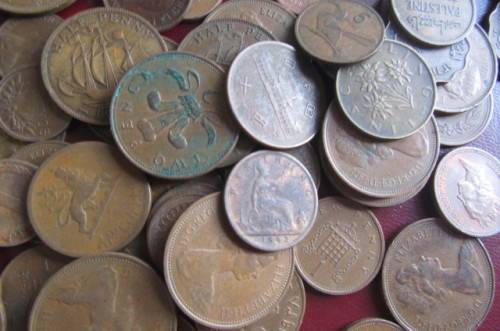 COIN CLEARANCE -R110 UNCHECKED INTERATIONAL COPPER COINS - CO3