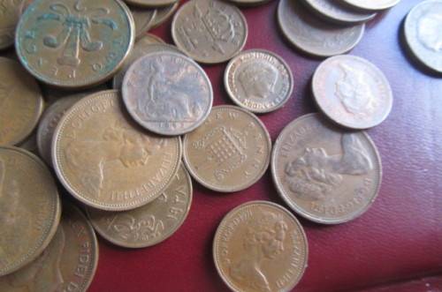 COIN CLEARANCE -R110 UNCHECKED INTERATIONAL COPPER COINS - CO3