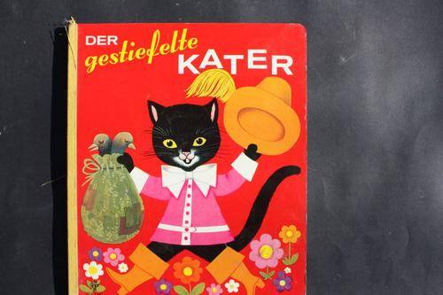 DER GESTIEFELTE KATER