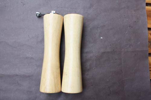 WOODEN SALT AND PEPPER - 55 MM DIAM. - 200 MM HIGH