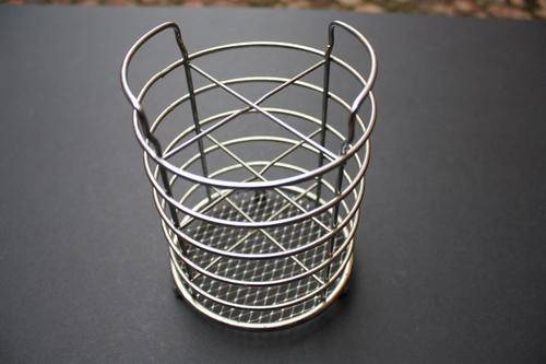 DRYING BASKET FOR CUTLERY