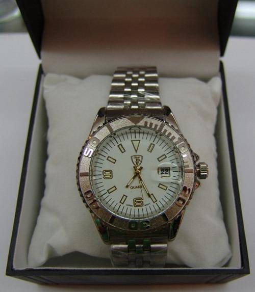 Mens Stainless Steel Dress Wrist Watch + Date function  ***High Quality***