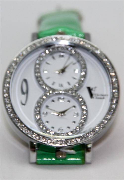 Ladies greenk rubber watch