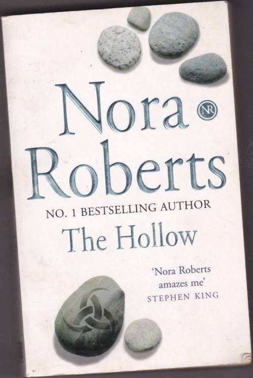 The Hollow - Nora Roberts
