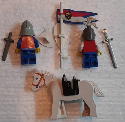 Vintage Lego Mini Figures Knights