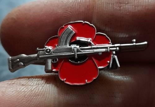Poppy Pin Badge