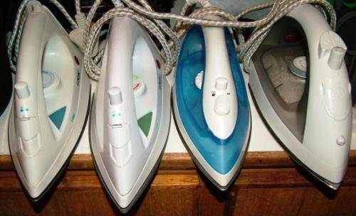 LOGIK STEAM IRONS