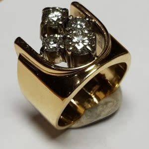 18ct Gold Diamond Ring