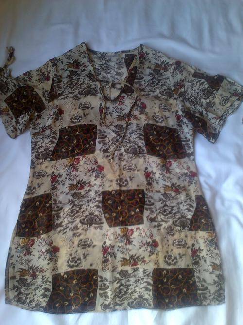 Milady's Black shirt - New- size 32 - BROWN