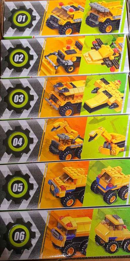 TOY BUILDING BLOCKS.6  in 1 CONSTRUCTION  SET