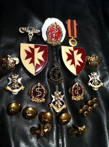 South African Medical Corps (SAMS) Officers Badges and Flashes 1974-1988