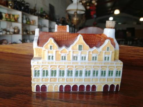 ROYAL GOEDENWAAGEN POLY DELT CASA PENHA LIQUEUR BOTTLE