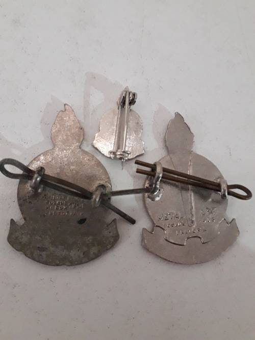 Hou Koers Three Pins set