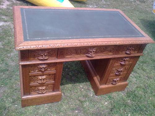 OAK DESK