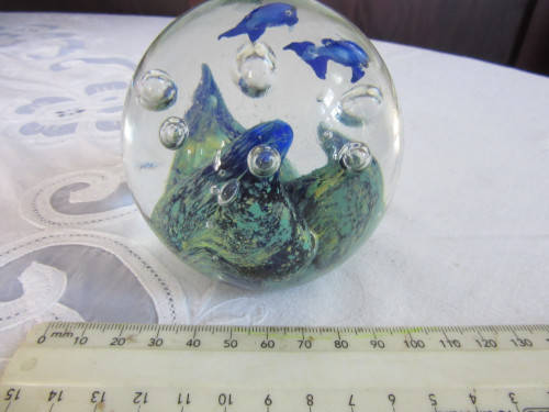 ART GLASS PAPERWEIGHT LARGE