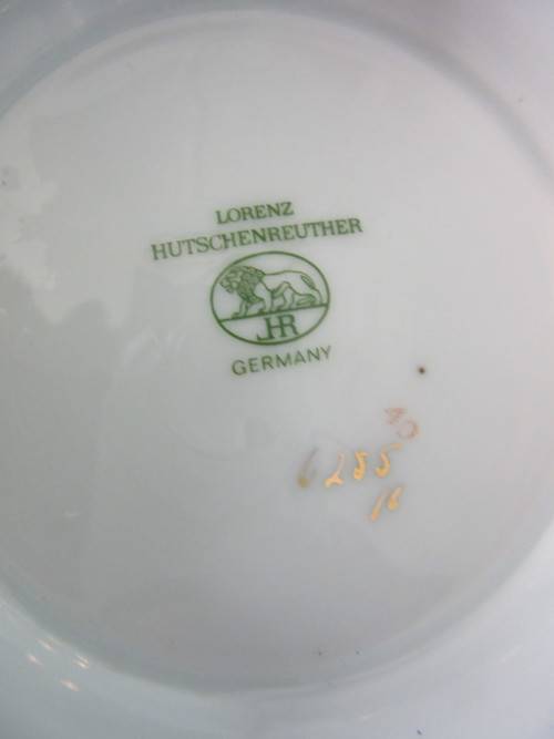Hutschenreuther Porcelain Pattern : Large Tea Pot and Lid