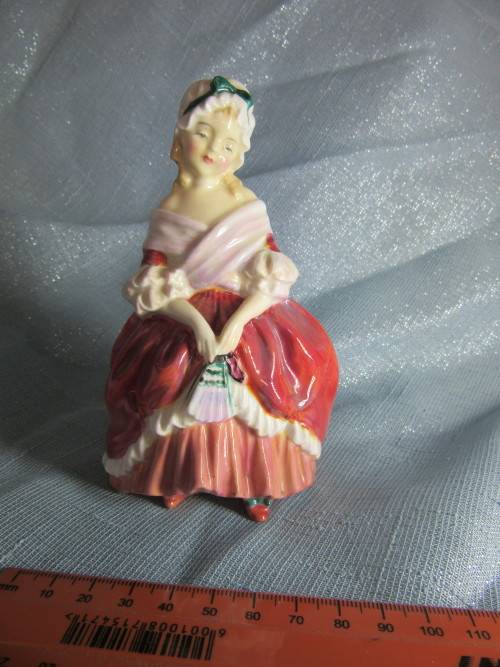 Royal Doulton HN 2038 - Peggy -Issued between  1949-1979- OPEN TO OFFERS