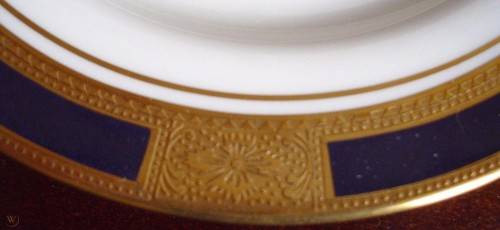 AYNSLEY PORCELAIN DINNER SERVICE - EMPRESS PATTERN