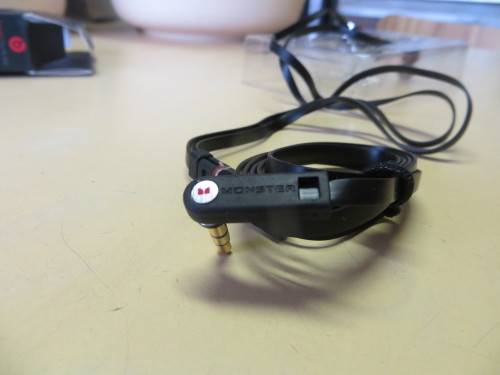 beats by dr.dre High Resolution in-ear headphones tour(Monster)