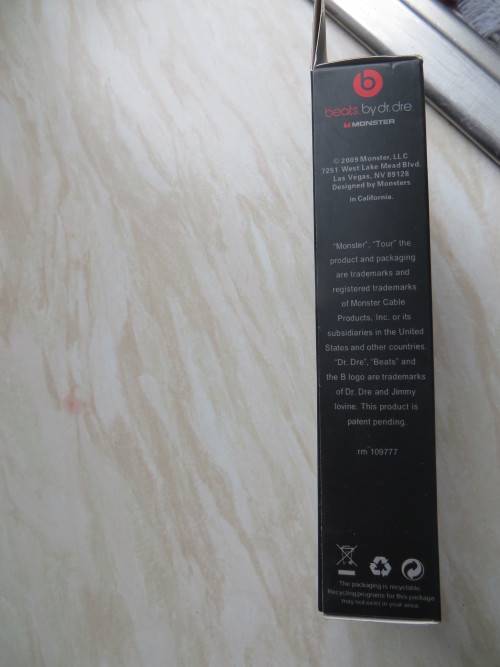 beats by dr.dre High Resolution in-ear headphones tour(Monster)