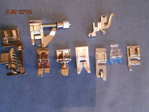 8 PRESSER FEET  & ADAPTER SHANK FOR SEWING MACHINE