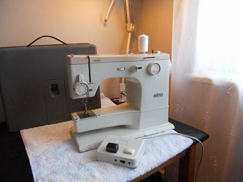 ELNA SPECIAL SWISS MADE SEWING MACHINE PINKTOP