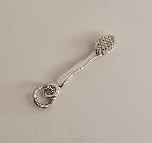 Bruch charm