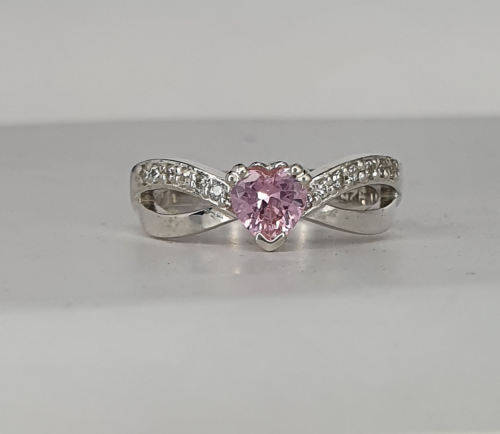 Beautiful Silver CZ heart ring