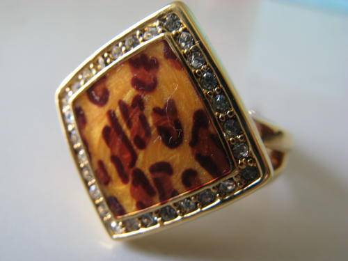 18K GP LEOPARD SPOT AND CRYSTAL DRESS RING
