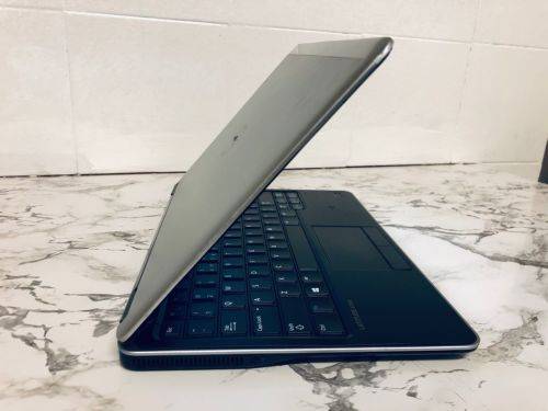 Dell Latitude E7240 Business Ultrabook Intel Core i5-4210U| 8GB RAM | 128GB M.2 SSD | BACKLIT KB