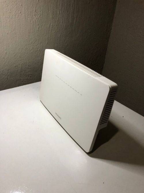Huawei EchoLife GPON Terminal HG8245Q2 FTTH *Fiber Router*