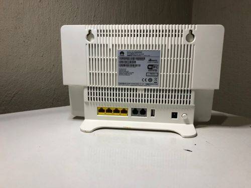 Huawei EchoLife GPON Terminal HG8245Q2 FTTH *Fiber Router*