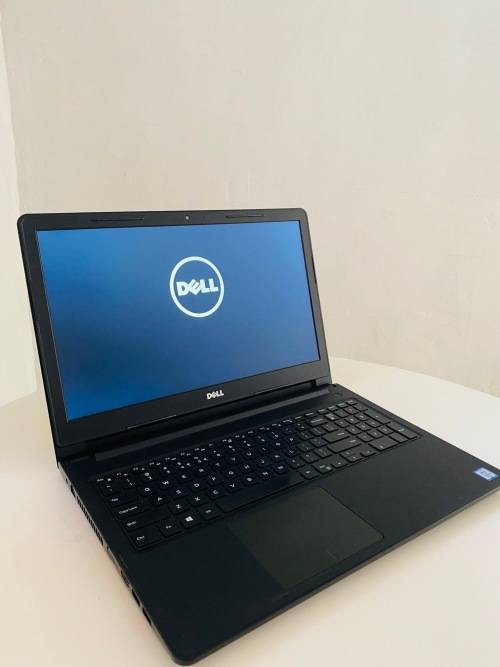 **BOXED**Dell Vostro 15 3568  Intel Core i5-7200U - 8GB DDR4 RAM - 1TB HDD - FHD