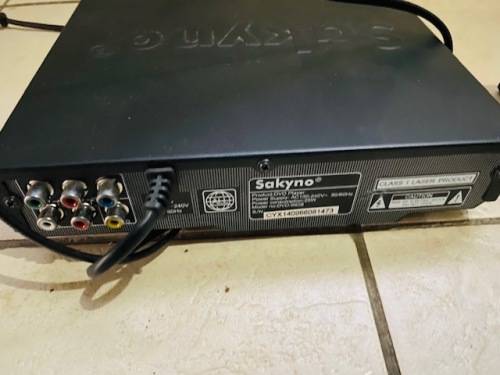 Android TV Box, 2x Remotes, DVD Player