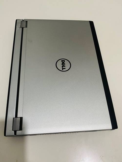 Dell Latitude 3330 - intel core i5 - 500GB HDD - 4GB RAM - HD Display **PLEASE READ**