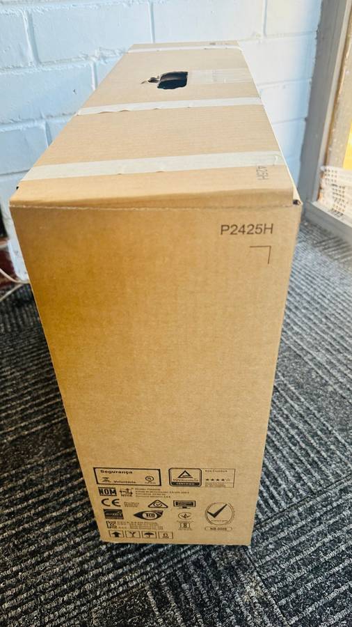 Dell P2425H 23.8-inch Full HD 5ms IPS Monitor