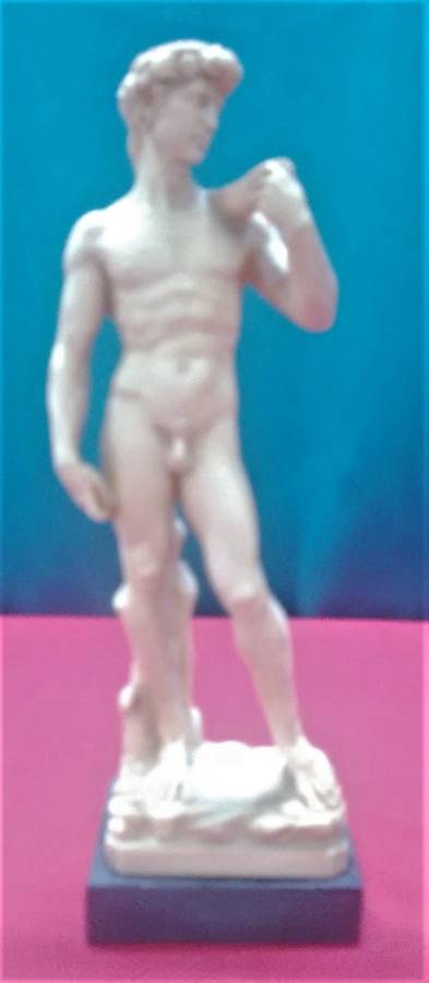 A VINTAGE SANTINI SCULPTOR 23 cm - SIGNED-  Please read desc and see pictures