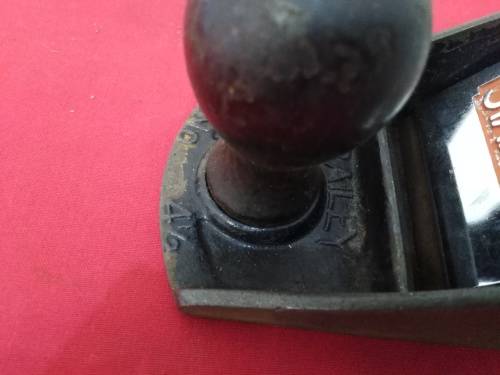 VINTAGE STANLEY No 4 ½ PLANE- AS PER PICTURES & DESCRIPTION - PLEASE C DESC
