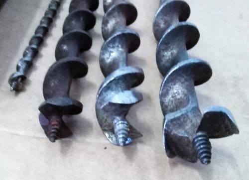 SET OF 9 VINTAGE IRWIN MANIBOR AUGER BITS IN BOX + ADITIONAL BITS   - PLEASE C DESC