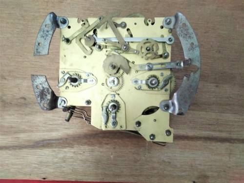 SMITH ENFIELD WESTMINSTER MOVEMENT FOR REPAIRS MORE INFO BELOW (1.7KG)- PLEASE C DESC